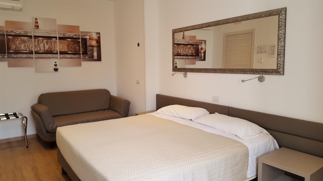 Hotel Pace Brenzone sul Garda Exterior foto